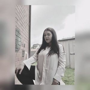 Meet your Posher, Tyarna